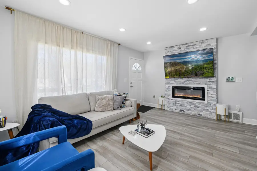 5132 N 57th St, Milwaukee, WI 53218 - #3