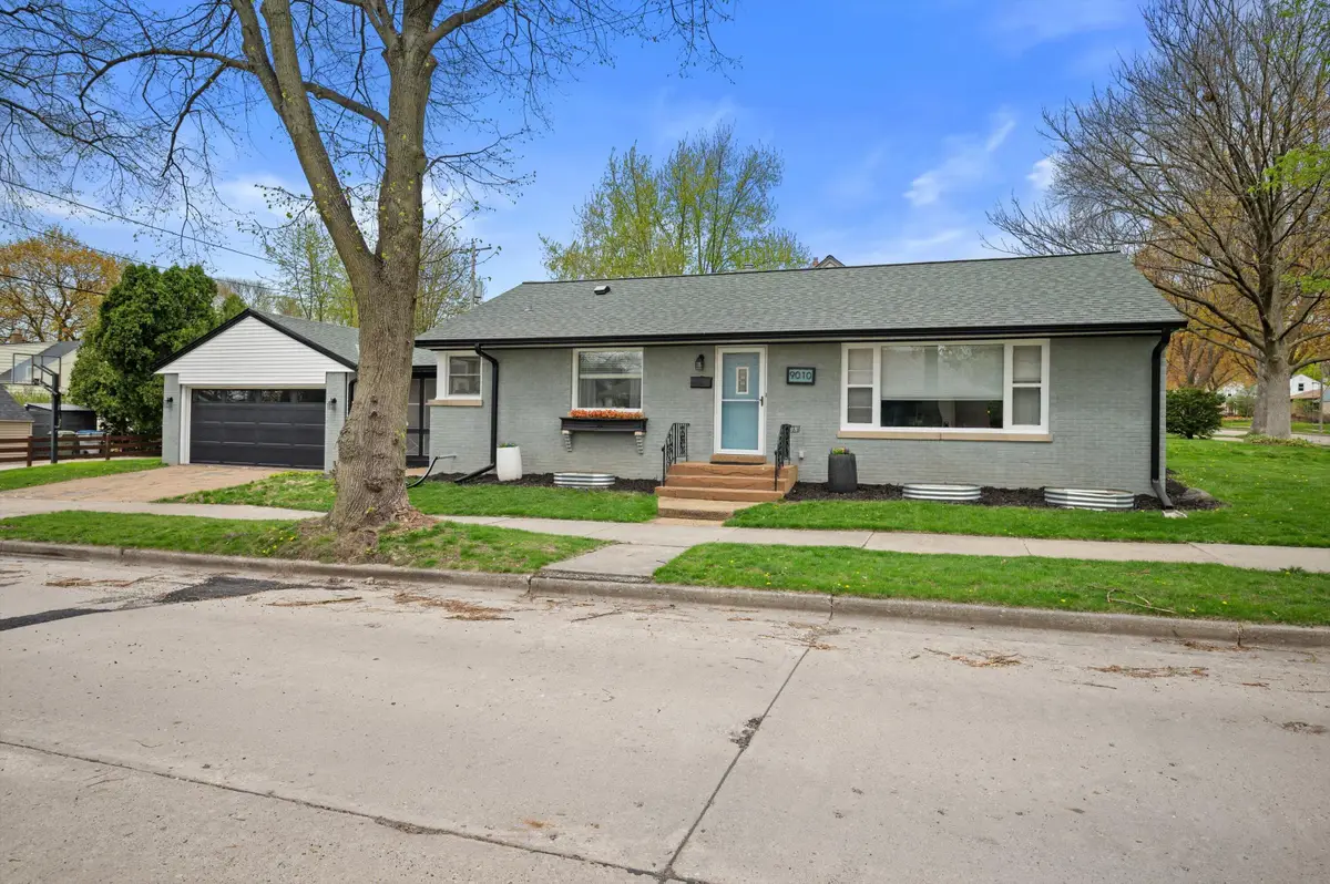 9010 W Hadley St, Milwaukee, WI 53222 - #1