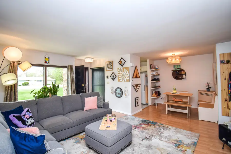 4087 W College Ave, Milwaukee, WI 53221 - #3