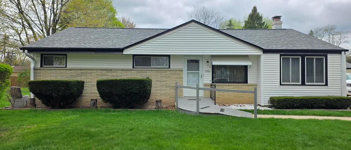 5741 S 40th St, Greenfield, WI 53221 - #1