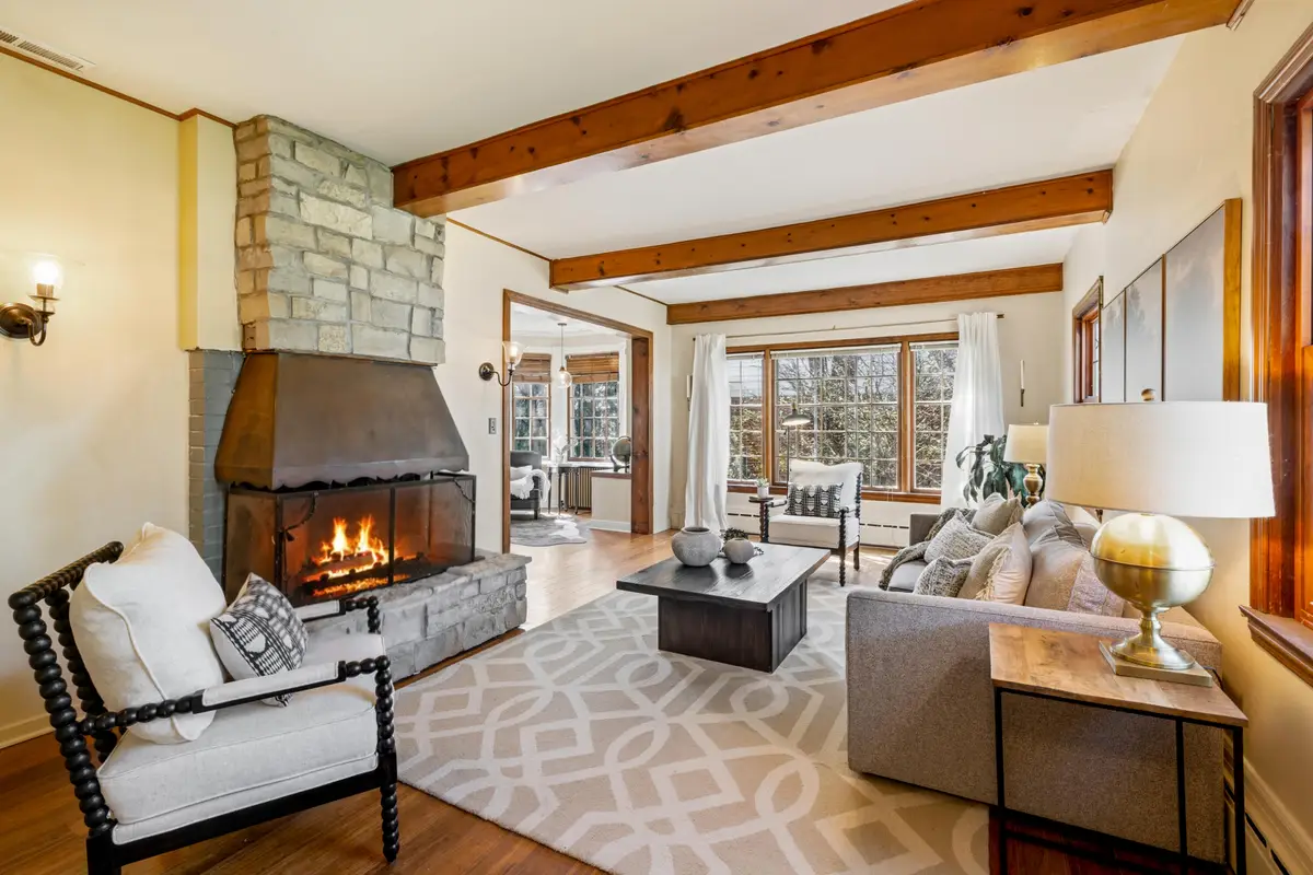 6166 N Santa Monica Blvd, Whitefish Bay, WI 53217 - #1