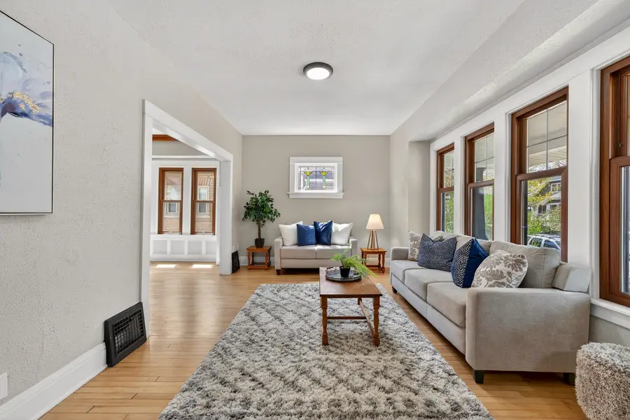 3204 S Delaware Ave, Milwaukee, WI 53207 - #2