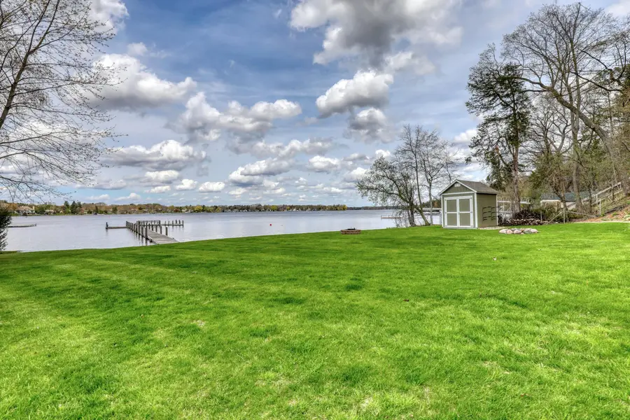 W323N6775 Wildwood Point Rd, Merton, WI 53029 - #2