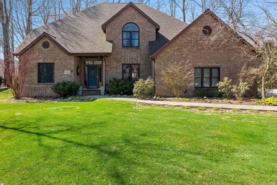 509 Wild Oak Dr, Manitowoc, WI 54220 - #3