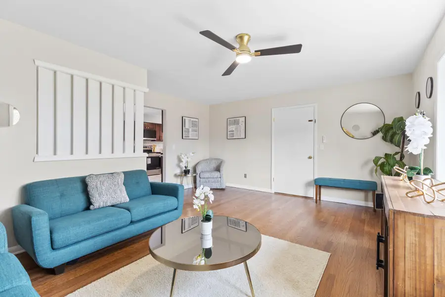 10536 W Lancaster Ave, Milwaukee, WI 53225 - #2