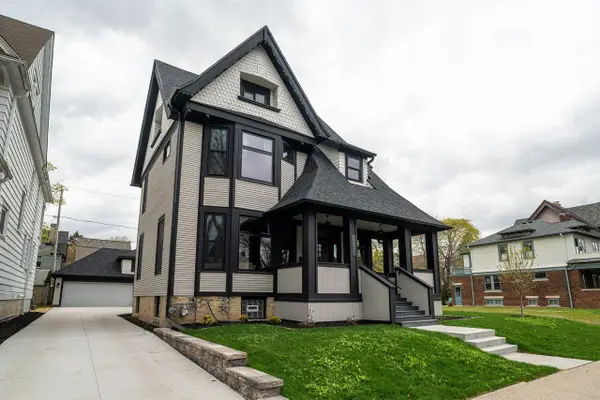 3247 N Marietta Ave, Milwaukee, WI 53211