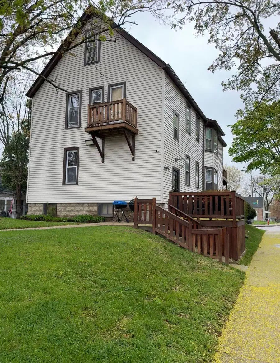 3901 N 60th St, Milwaukee, WI 53216 - #2