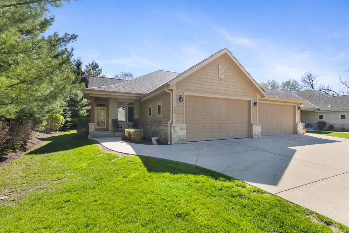 503 Garden Prairie Dr, Waukesha, WI 53186 - #1