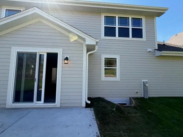 1344 Mohican Trl, Waukesha, WI 53189 - #3