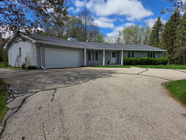 3345 County Road F S, Delavan, WI 53115