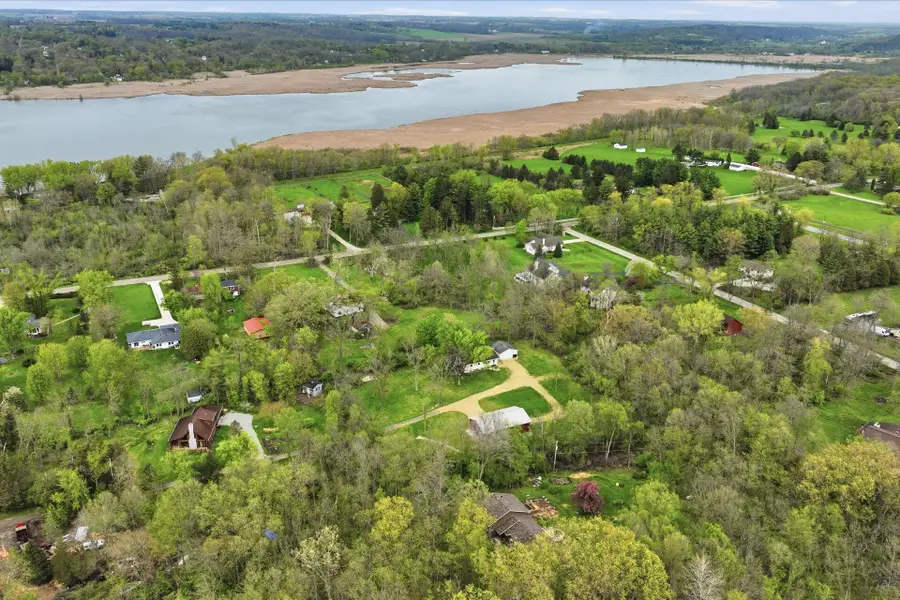 N2852 Schofield Rd, Geneva, WI 53147 - #2