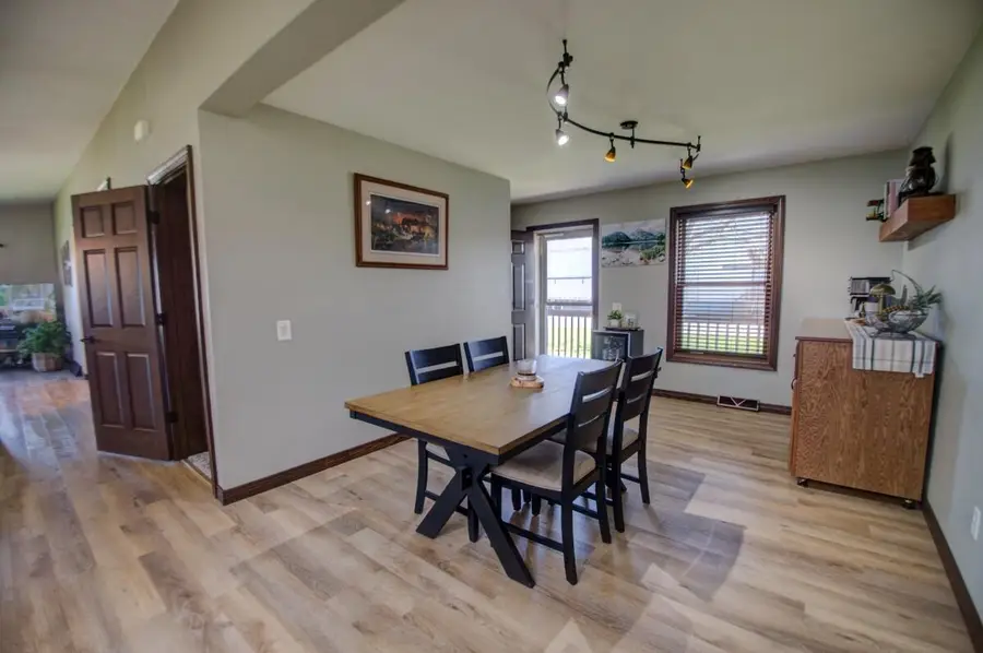 102 N Pearl St, Stoddard, WI 54658 - #3