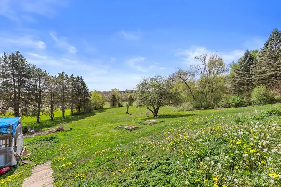 18775 W Observatory Rd, New Berlin, WI 53146 - #3