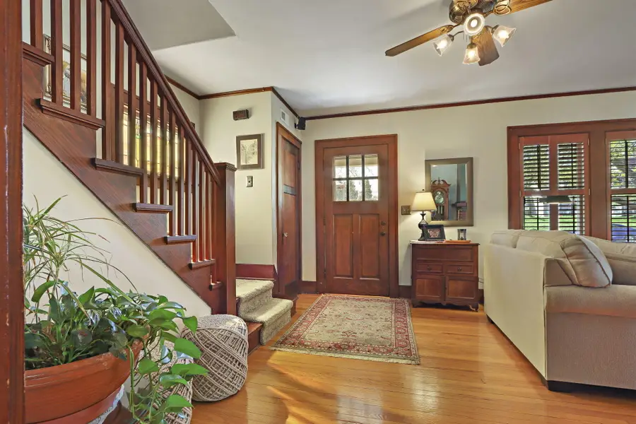 164 W Highland Ave, Burlington, WI 53105 - #2