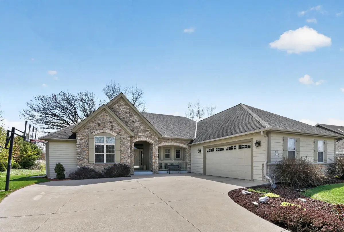 W164S7114 Raven Rd, Muskego, WI 53150 - #1