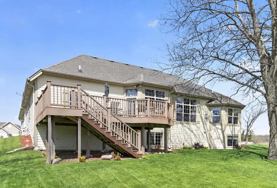 W164S7114 Raven Rd, Muskego, WI 53150 - #2