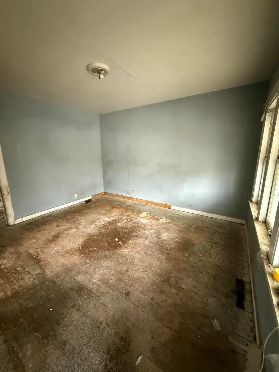 2749 N 9th St, Milwaukee, WI 53206 - #3