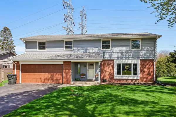 2750 N Park Dr, Wauwatosa, WI 53222