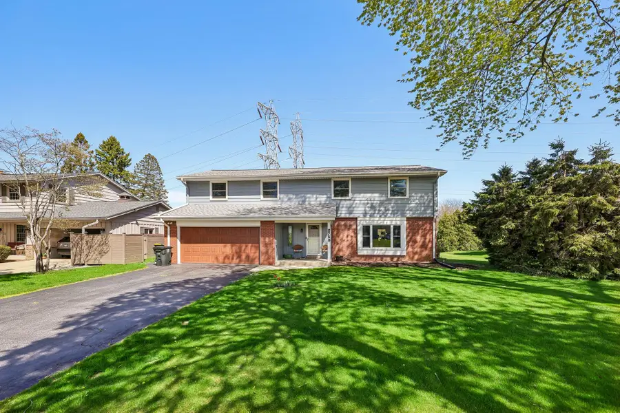 2750 N Park Dr, Wauwatosa, WI 53222 - #2