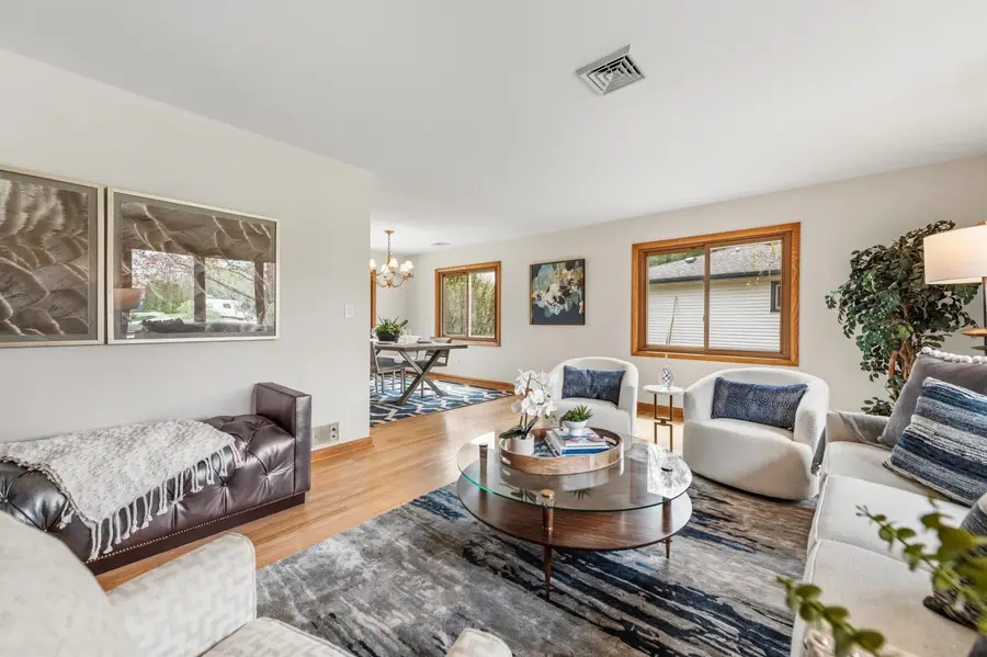 8480 N Indian Creek Pkwy, Fox Point, WI 53217 - #2
