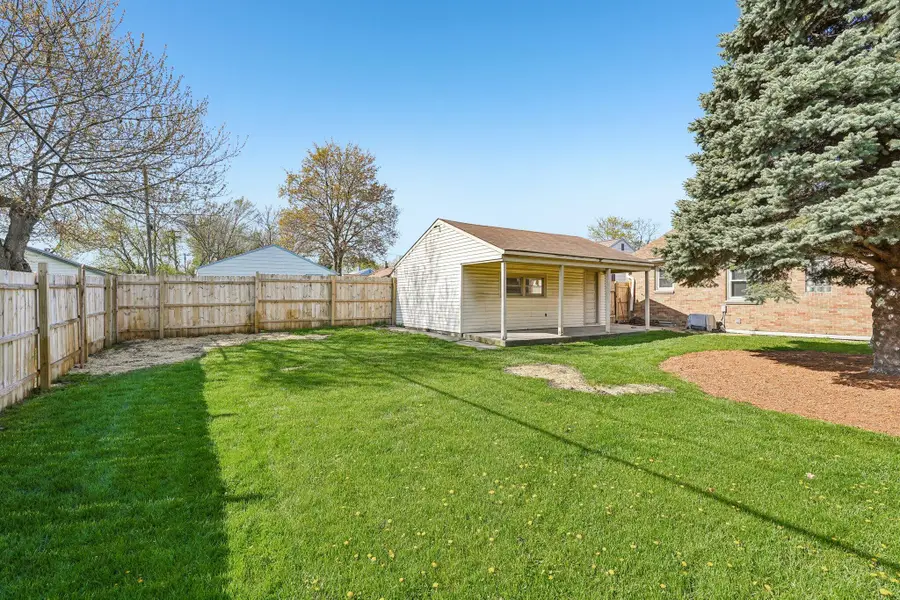 3316 S 60th St, Milwaukee, WI 53219 - #2