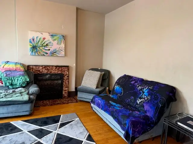623 W Clarke St, Milwaukee, WI 53212 - #2
