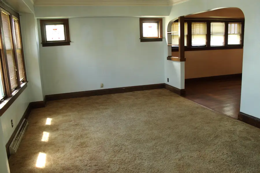 4831 N 70th St, Milwaukee, WI 53218 - #3