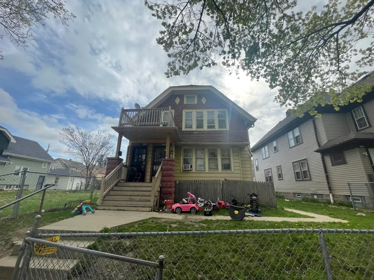 3918 N 24th St, Milwaukee, WI 53206 - #1