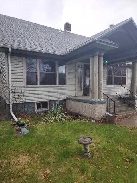2202 Henry St, Sheboygan, WI 53081 - #3