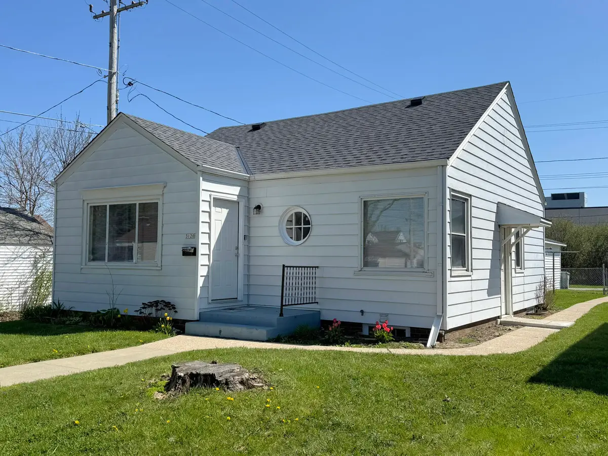 3120 S 21st St, Milwaukee, WI 53215 - #1