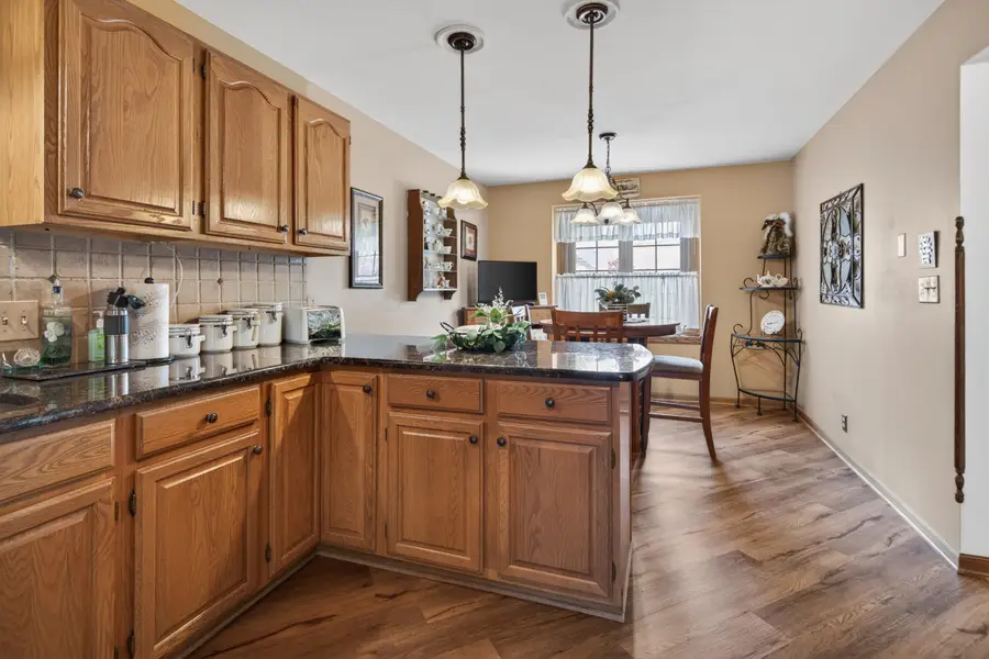 910 St. Andrews Old, Waterford, WI 53185 - #3