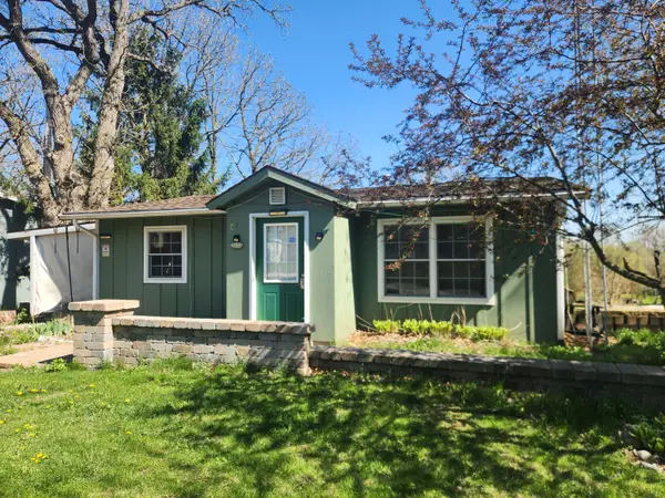 1201 County Road H, Genoa City, WI 53128