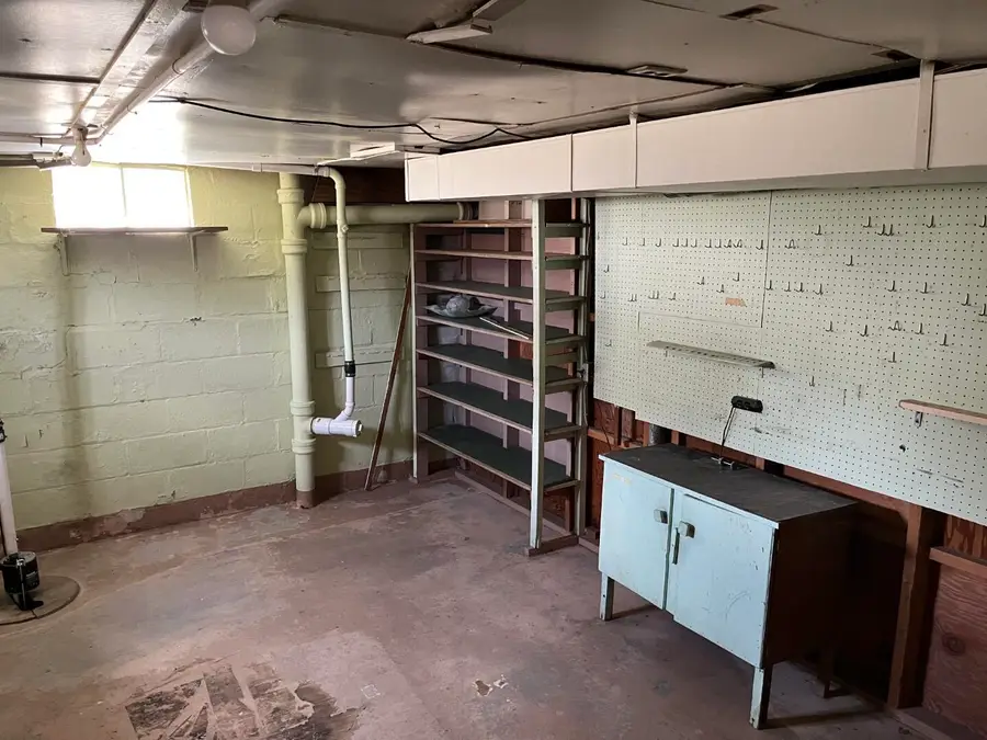 501 S 30th St, Manitowoc, WI 54220 - #2