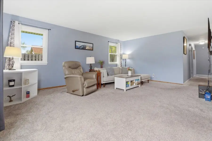 12450 39th Ave, Pleasant Prairie, WI 53158 - #3