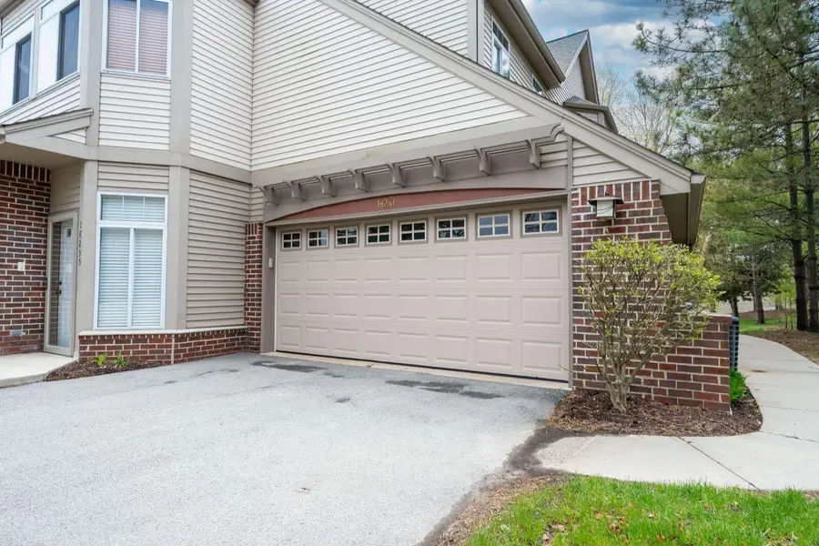 18241 W Wisconsin Ave, Brookfield, WI 53045 - #2