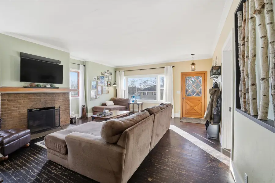 307 Jasper Ln, Waukesha, WI 53188 - #3