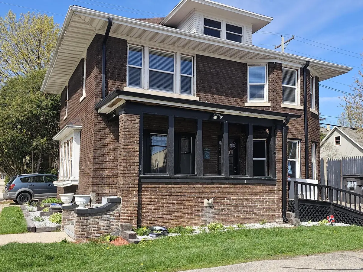 217 S Fourth St, Stoughton, WI 53589 - #1