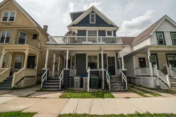 2405-2407 N Frederick Ave, Milwaukee, WI 53211
