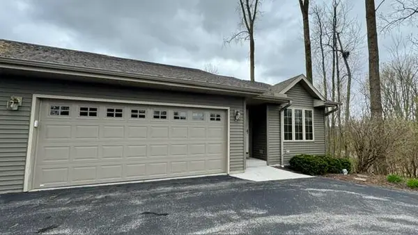 1602 Lisa Ln, New Holstein, WI 53061