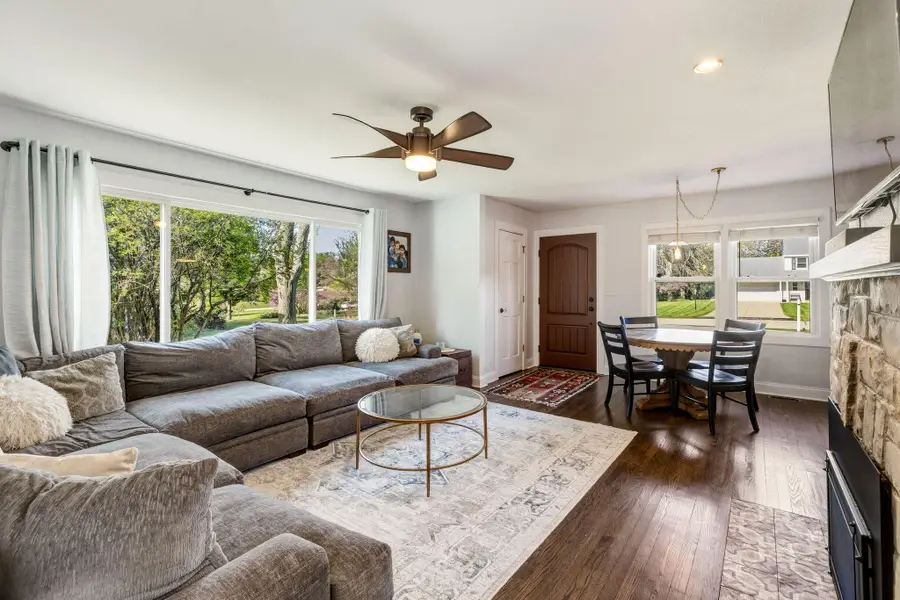1430 Woodside Ln, Elm Grove, WI 53122 - #2