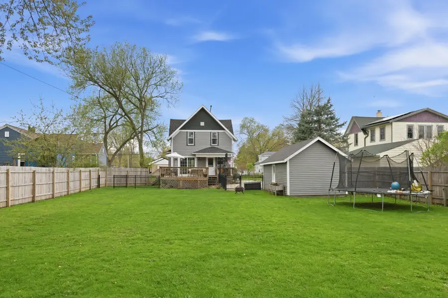 323 S Worthington St, Oconomowoc, WI 53066 - #3