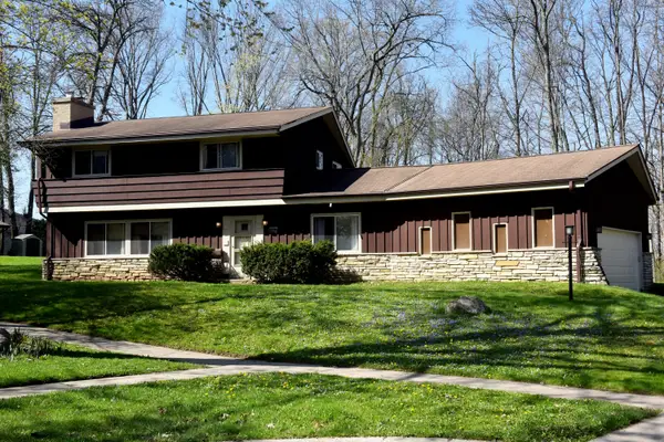 5864 Ramona Dr, Greendale, WI 53129