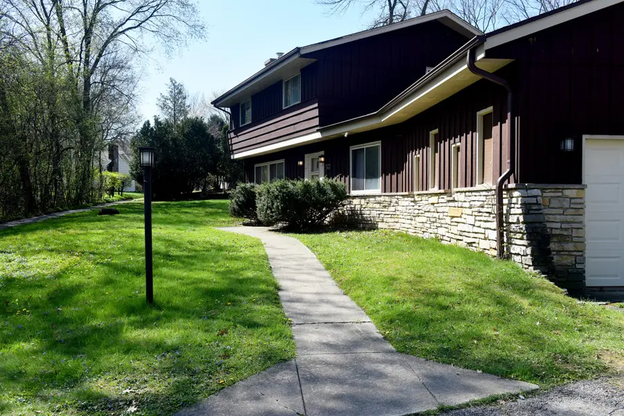 5864 Ramona Dr, Greendale, WI 53129 - #3