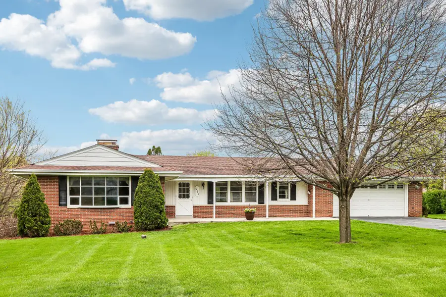 18660 Arcadia Pl, Brookfield, WI 53045 - #3