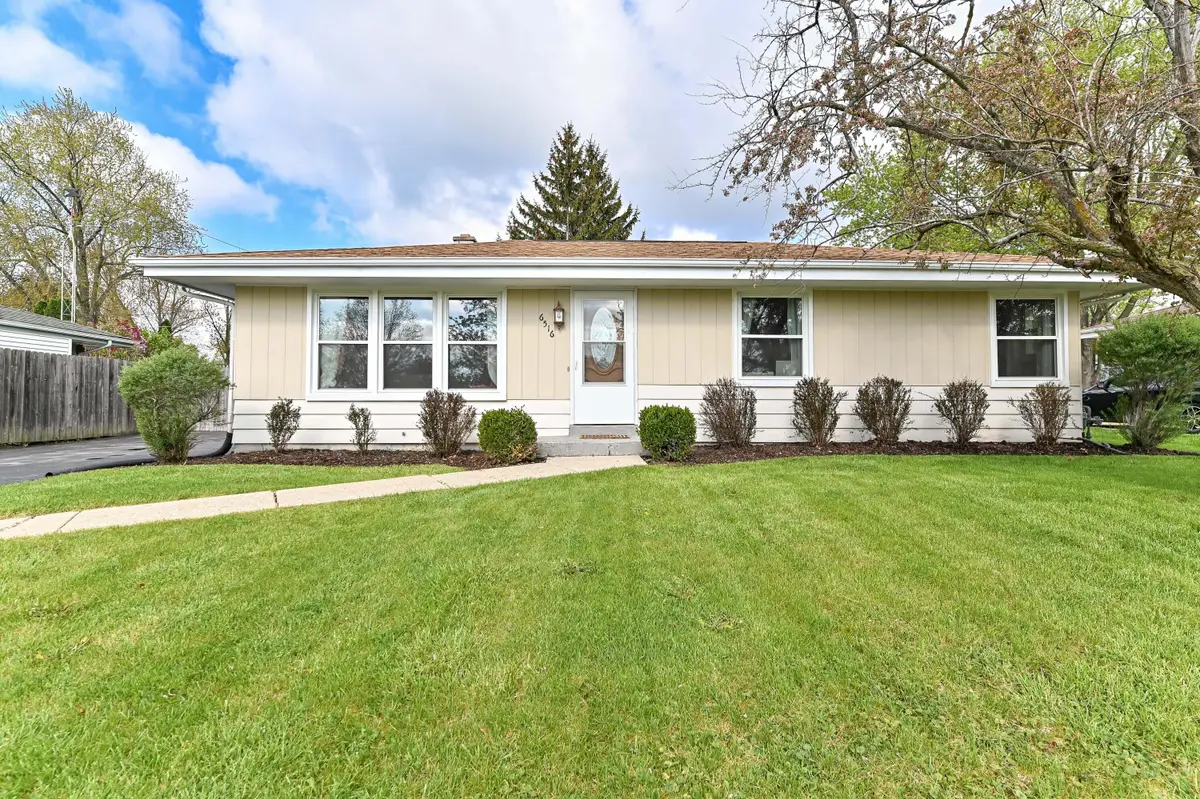 6516 59th Ave, Kenosha, WI 53142 - #1