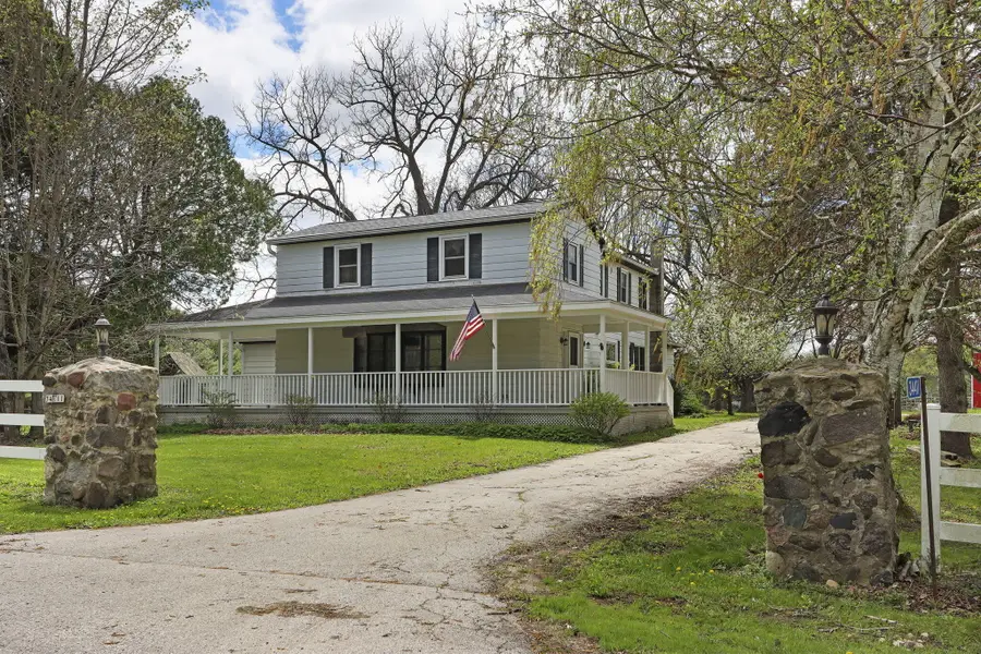 34411 Washington Ave, Rochester, WI 53105 - #2
