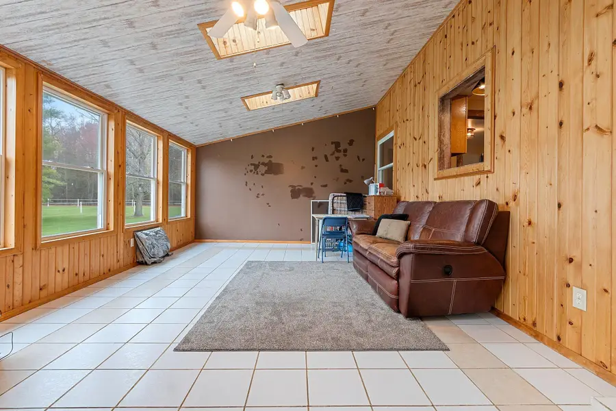 W1982 Rader Rd, Marinette, WI 54143 - #3