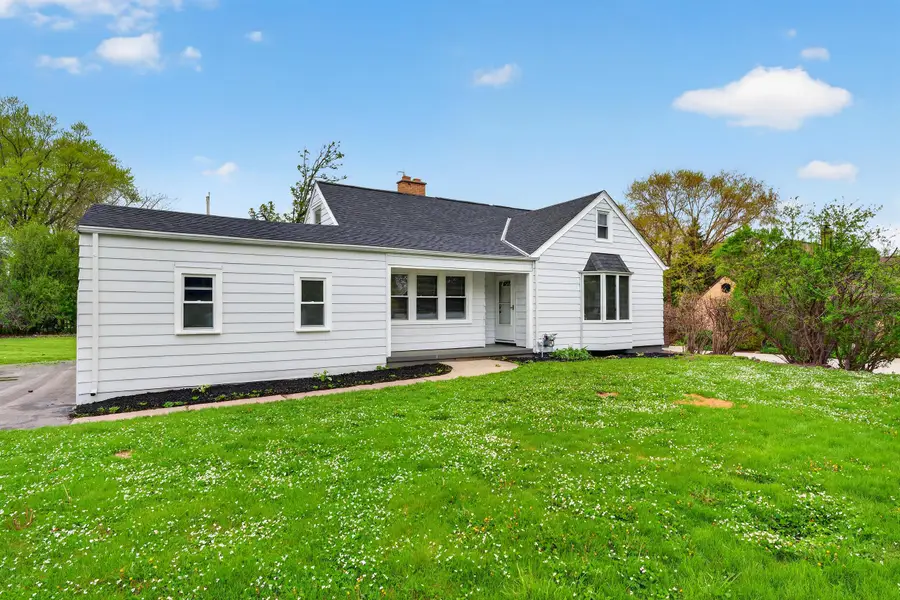 305 Leanore Ln, Brookfield, WI 53005 - #3