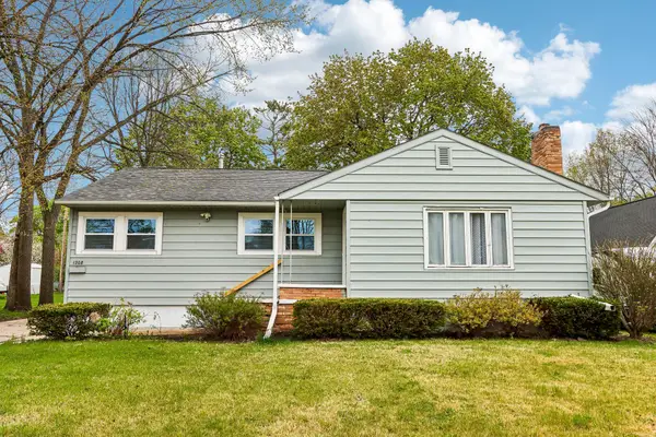 1208 Barnes St, Delavan, WI 53115