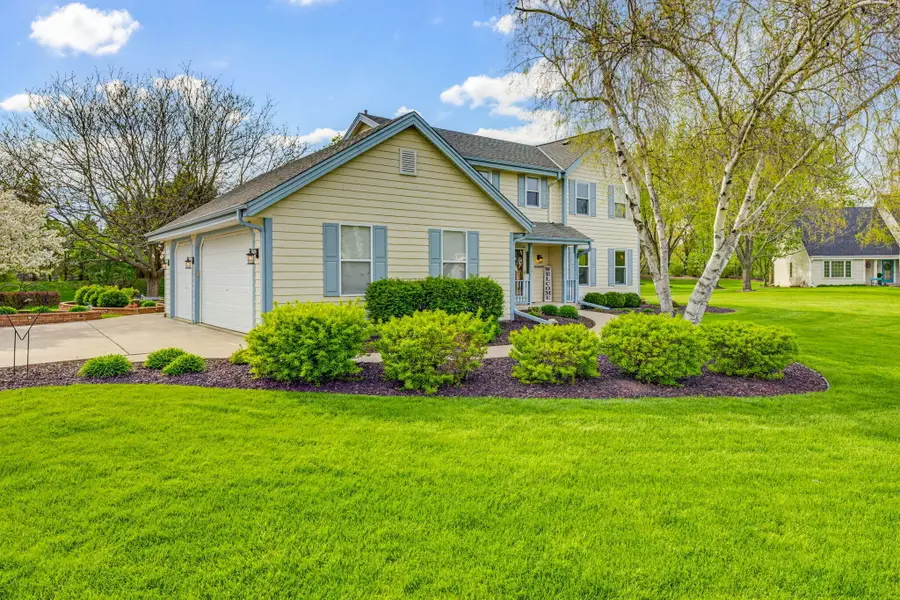W329N4063 High Hill Ct, Nashotah, WI 53058 - #3